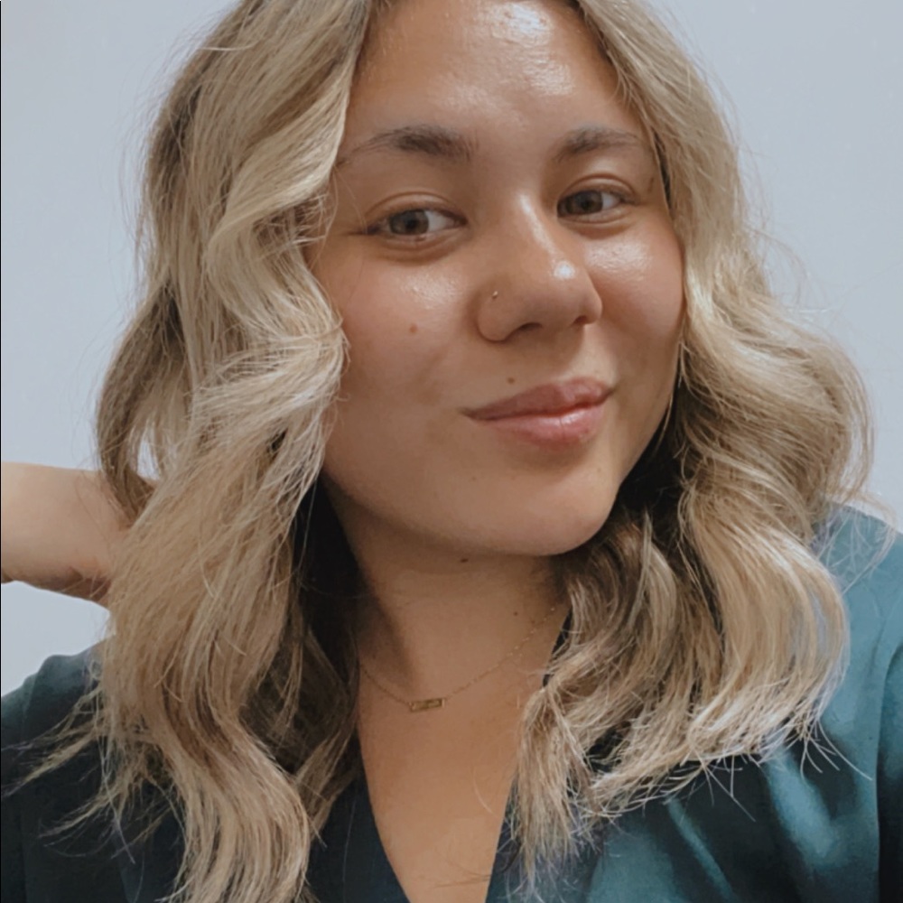 Meet your Posher, Alyssa